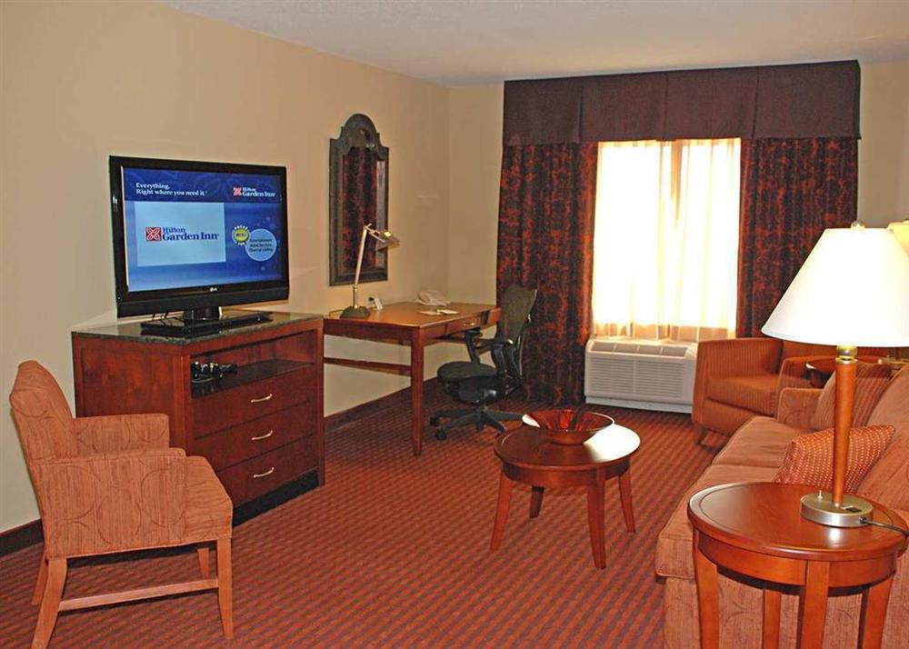 Hilton Garden Inn Tupelo Oda fotoğraf