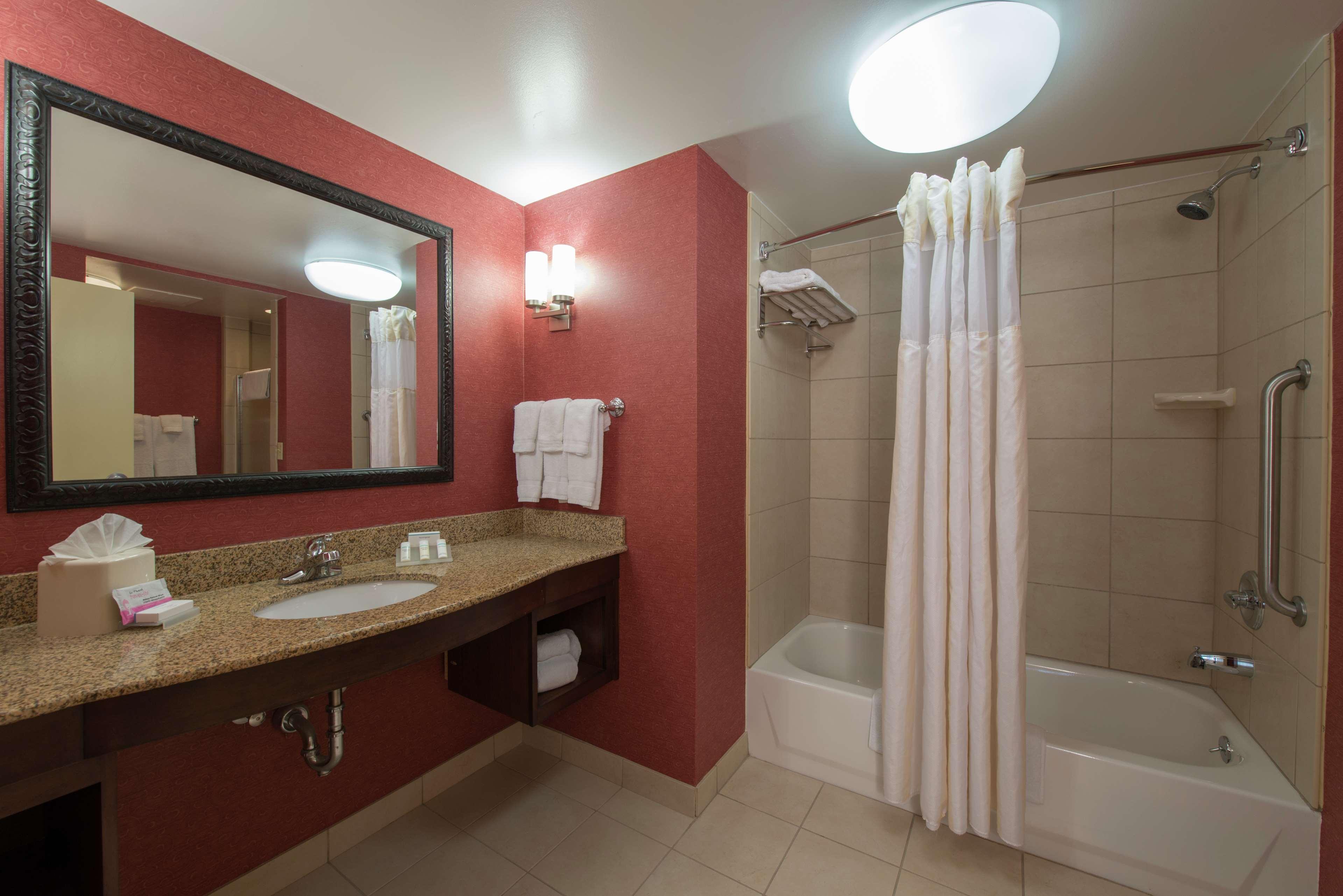 Hilton Garden Inn Tupelo Dış mekan fotoğraf